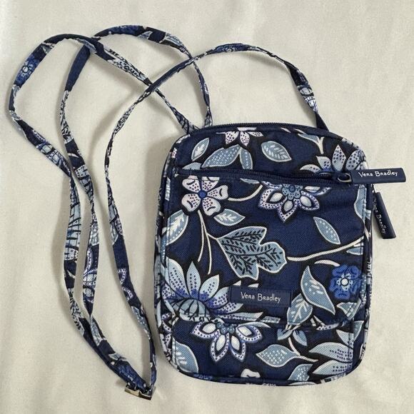 Vera Bradley Mini Hipster Crossbody purse in Tropics Tapestry - Picture 1 of 6